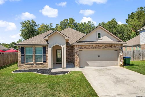 34843 Spring Trails Dr, Walker, LA, 70785-3439 | Card Image
