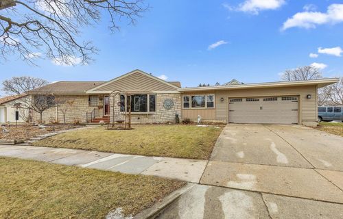 3009 S 74th Street, WEST ALLIS, WI, 53219 | Card Image