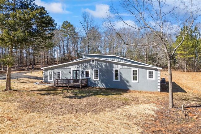 737 Broad River Rd, House other with 6 bedrooms, 5 bathrooms and 5 parking in Carlton GA | Image 9