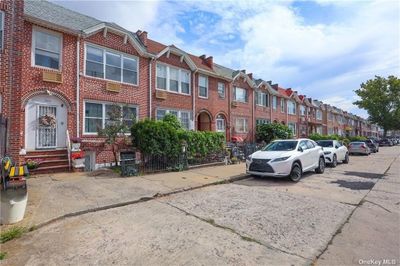 1234 Tabor, Home with 6 bedrooms, 3 bathrooms and null parking in Bensonhurst NY | Image 2