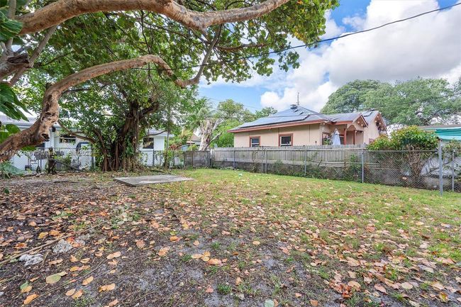 1810 Nw 47 Th St, House other with 4 bedrooms, 2 bathrooms and null parking in MIAMI FL | Image 25