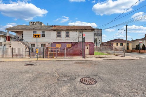156 Beach 60th St, Arverne, NY, 11692-1851 | Card Image