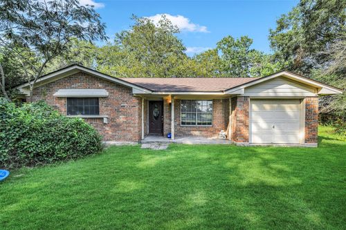 2824 Loop, Pinehurst, TX, 77362 | Card Image
