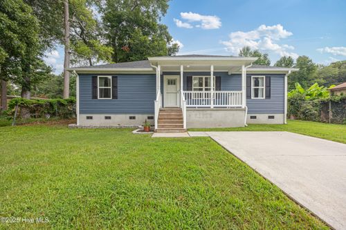 175 Wedgewood Dr, Moyock, NC, 27958-9008 | Card Image