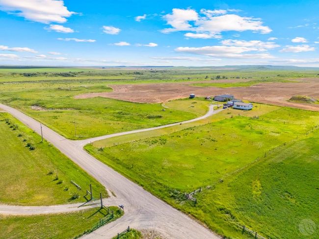 1036 Davis Rd, House other with 4 bedrooms, 2 bathrooms and null parking in Hardin MT | Image 28