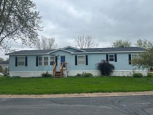 611 Opal Circle, Lannon, WI, 53046 | Card Image