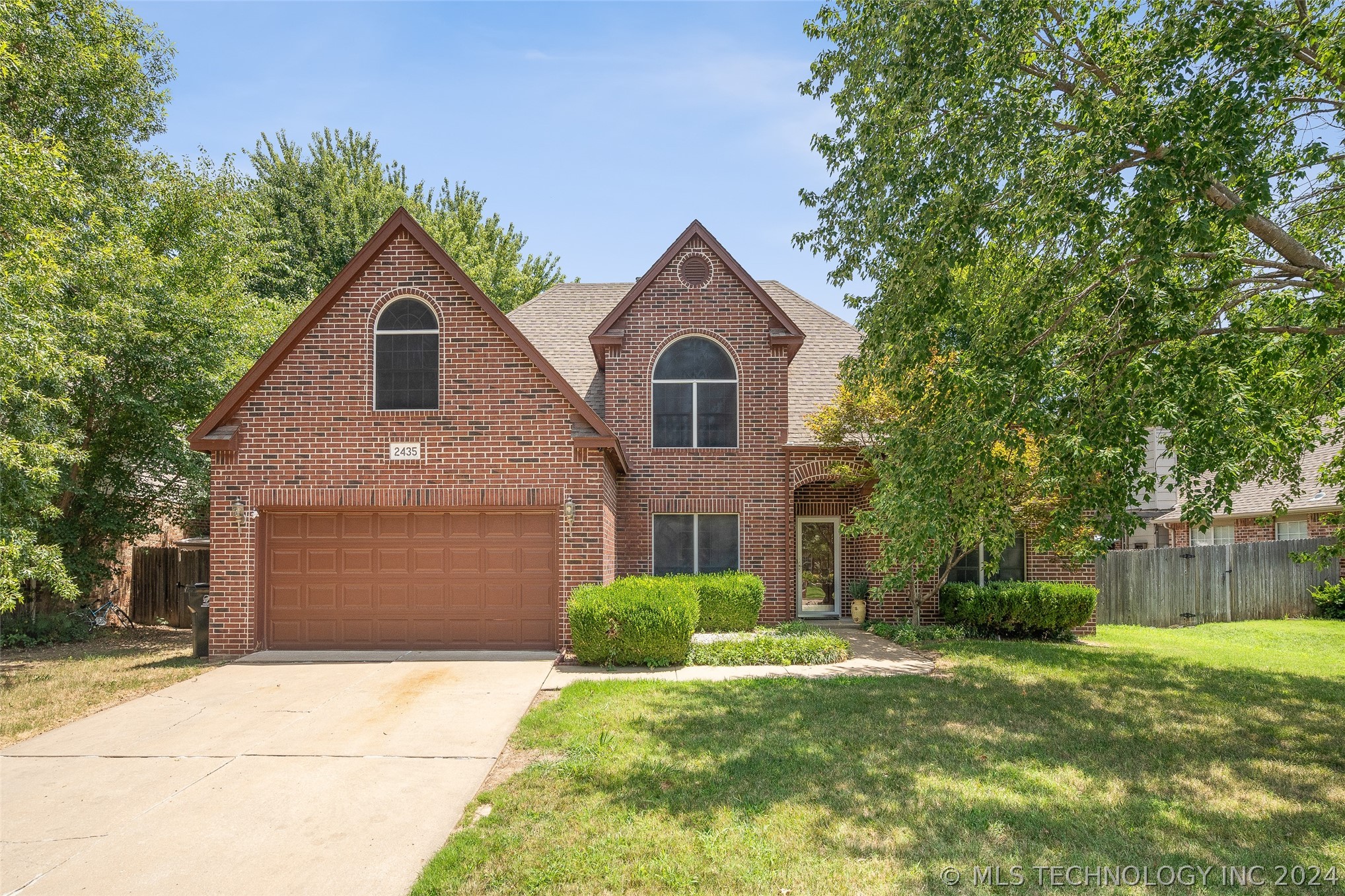 Redwood Pl, Broken Arrow, OK 74012