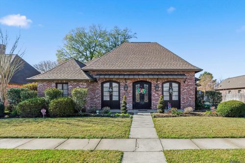 17736 Lake Vista Dr, Greenwell Springs, LA, 70739-4759 | Card Image