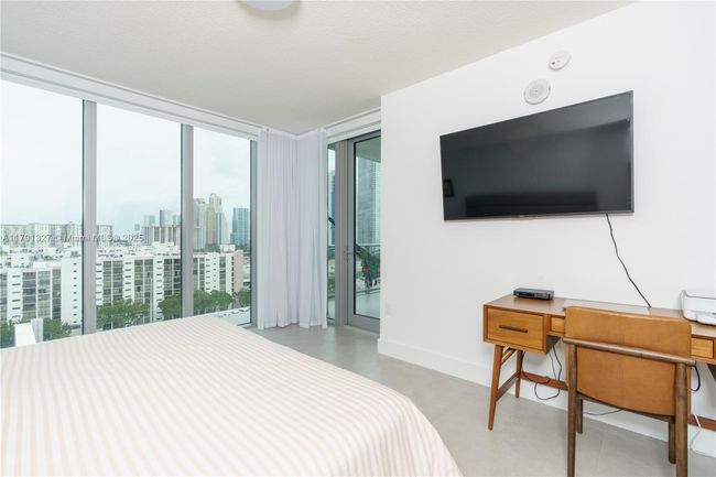 UNIT-1101 - 300 Sunny Isles Blvd, Condo with 3 bedrooms, 4 bathrooms and null parking in Sunny Isles Beach FL | Image 11
