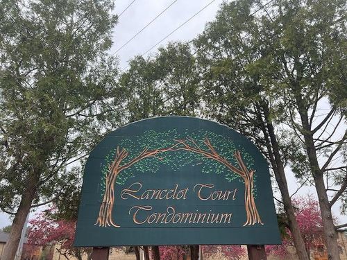 apt-8-4 Lancelot Ct, Salem, NH, 03079-3519 | Card Image