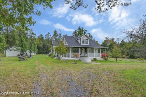 28 Old White Haven Ln, White Haven, PA, 18661-2207 | Card Image