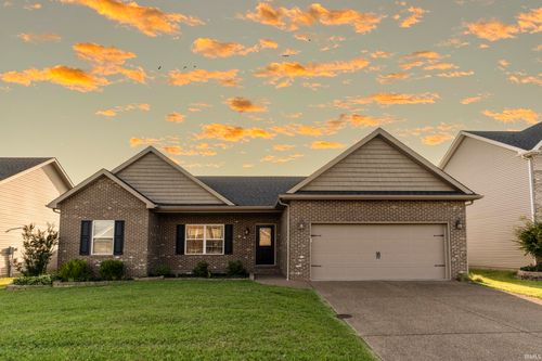 8838 Hedgewood Ct, Evansville, IN, 47725-7571 | Card Image