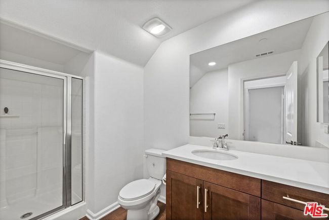 20650 Huntley Way, Condo with 4 bedrooms, 3 bathrooms and 4 parking in Santa Clarita CA | Image 12