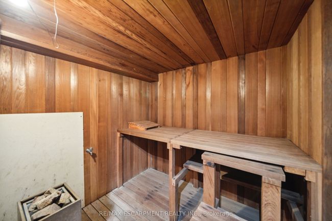 1569 Glenburnie Rd, House other with 7 bedrooms, 7 bathrooms and 10 parking in Mississauga ON | Image 36