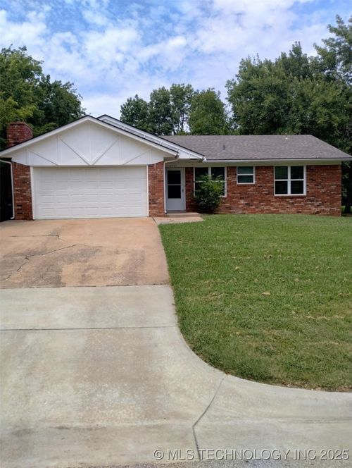 2701 W Haskell Pl, Tulsa, OK, 74127-5117 | Card Image