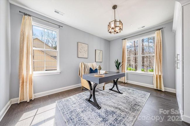 See the versatiity of this space if you wanted it to serve as an office | Image 6