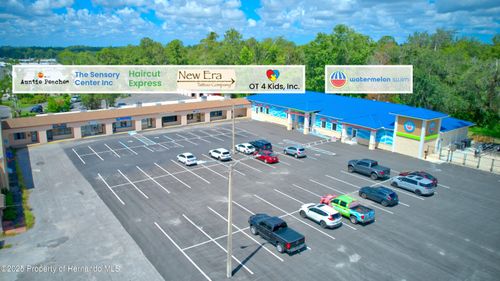935 Candlelight Blvd, Brooksville, FL, 34601-3119 | Card Image