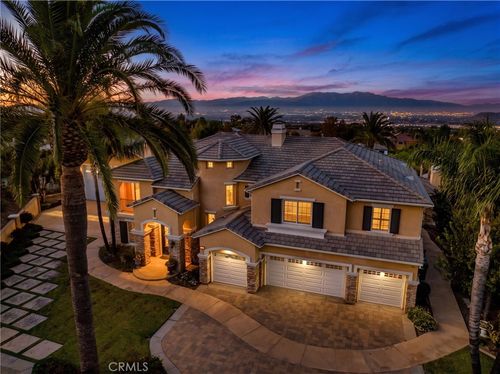 1043 Stowell Ranch Cir, Corona, CA, 92881-4740 | Card Image