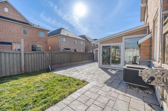 1 Almond St, House other with 5 bedrooms, 6 bathrooms and 4 parking in Brampton ON | Image 30
