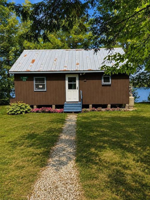 306 Hammond Shore Rd, Franklin, VT, 05457 | Card Image
