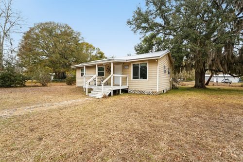 2749 Garth Ln, Hilliard, FL, 32046-3815 | Card Image