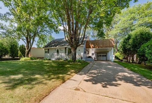 1403 Sw 1st Ave, Grand Rapids, MN, 55744-4108 | Card Image