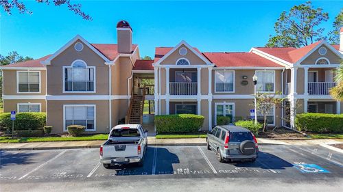 1202-9481 Highland Oak Dr, TAMPA, FL, 33647-2521 | Card Image