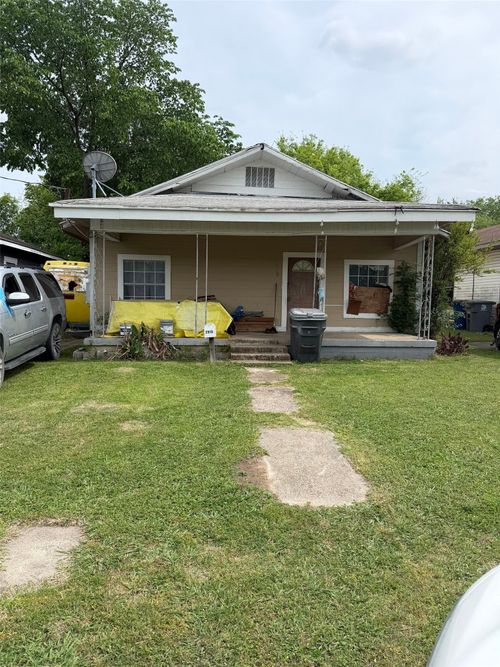 2910 Birmingham Avenue, Dallas, TX, 75215 | Card Image