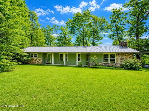 505 Crest Rd, Gatlinburg, TN, 37738-5629 | Card Image