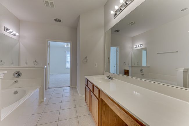 9932 Spire Ln, Townhouse with 3 bedrooms, 3 bathrooms and null parking in Plano TX | Image 15