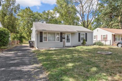 11 Mary Ann Court, House other with 3 bedrooms, 1 bathrooms and 2 parking in Florissant MO | Image 2