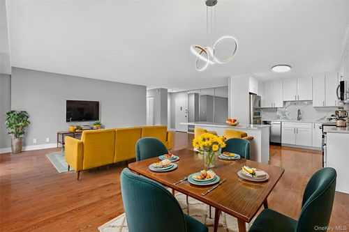 3a-15 Stewart Pl, White Plains, NY, 10603-3810 | Card Image