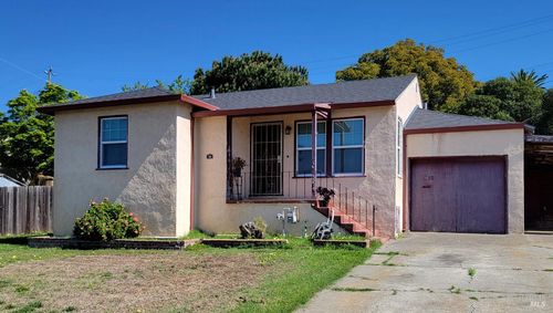34 Hermosa Avenue, Vallejo, CA, 94590 | Card Image