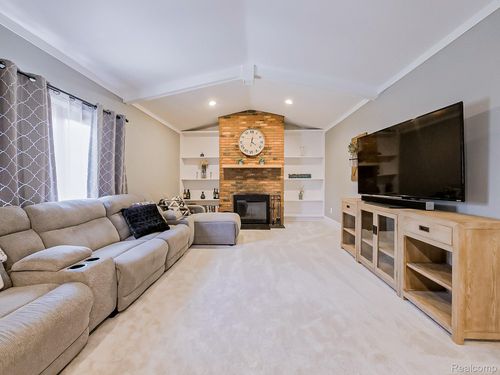 25911 Buckminster Dr, Novi, MI, 48375-1531 | Card Image