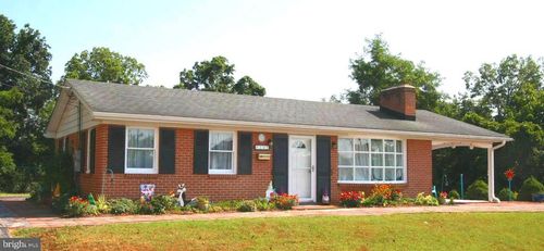 105 W C St, BRUNSWICK, MD, 21716-1131 | Card Image