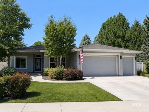 359 Vandries Way, Eagle, ID, 83616-5519 | Card Image