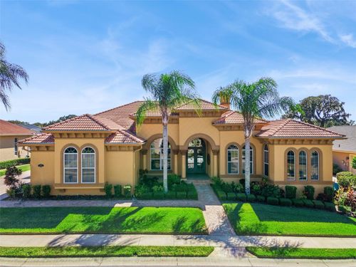 685 Whisper Woods Dr, LAKELAND, FL, 33813-5646 | Card Image