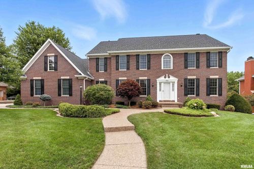 6581 Eagle Ridge Rd, Bettendorf, IA, 52722-6266 | Card Image