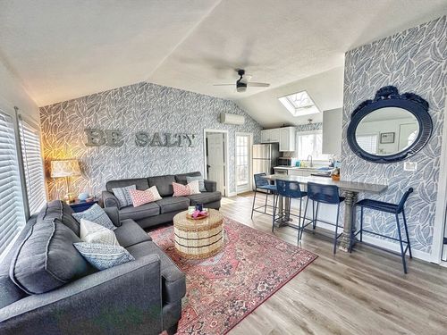 3-186 Seaview Ave, South Yarmouth, MA, 02664-5147 | Card Image