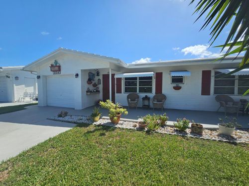 2104 Sw 24th St, Boynton Beach, FL, 33426-6535 | Card Image