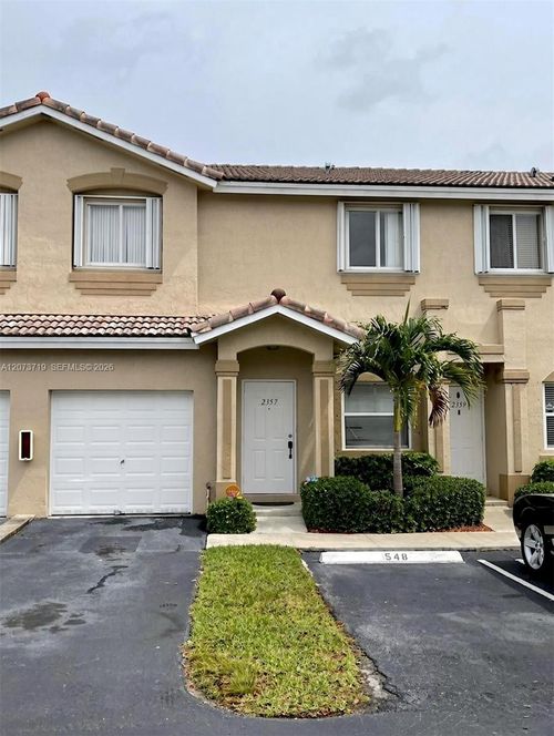 2357-2357 Se 23rd Dr, Homestead, FL, 33035-2622 | Card Image