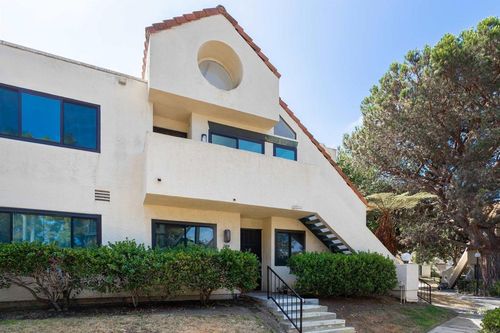 g-359 N Melrose Dr, Vista, CA, 92083 | Card Image