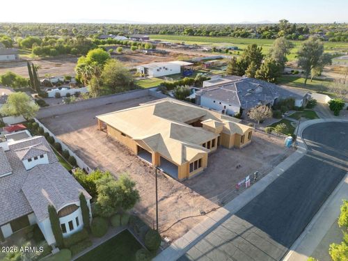 5620 S Gemstone Dr, Chandler, AZ, 85249-5800 | Card Image