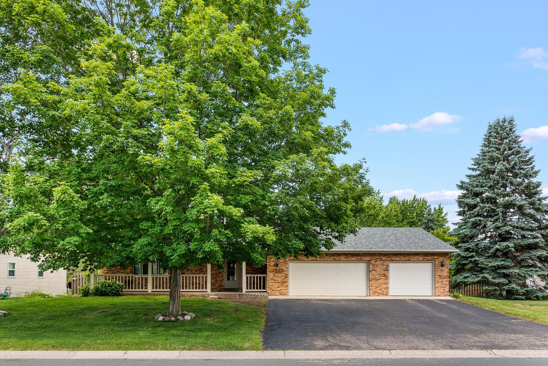 Residential in Rosemount 2