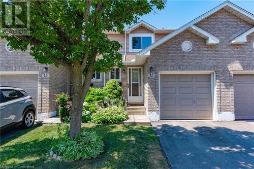 610 Barton St, Stoney Creek, ON, L8E5V2 | Card Image