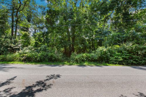 10520 Marquette Dr, New Buffalo, MI, 49117-9232 | Card Image