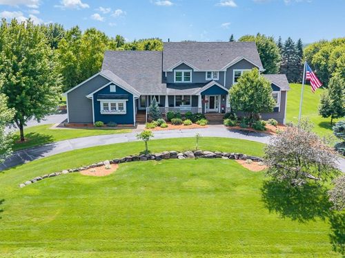 2605 Thoroughbred Ln, Orono, MN, 55356-9679 | Card Image