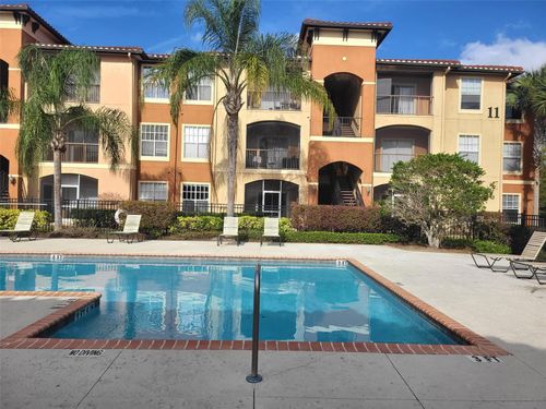apt-104-5518 Metrowest Blvd, ORLANDO, FL, 32811-2435 | Card Image