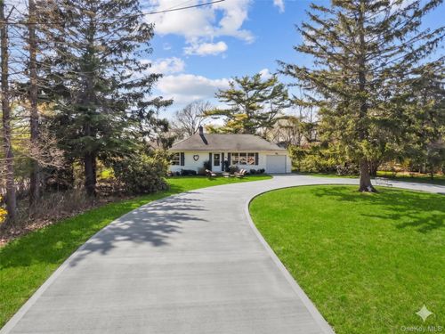 84 Evergreen Avenue, Brookhaven, NY, 11940 | Card Image