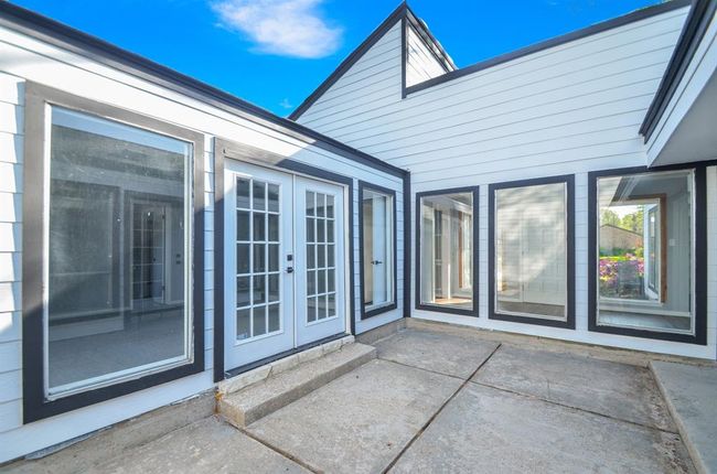 48 Artesia, Home with 3 bedrooms, 2 bathrooms and null parking in Conroe TX | Image 45